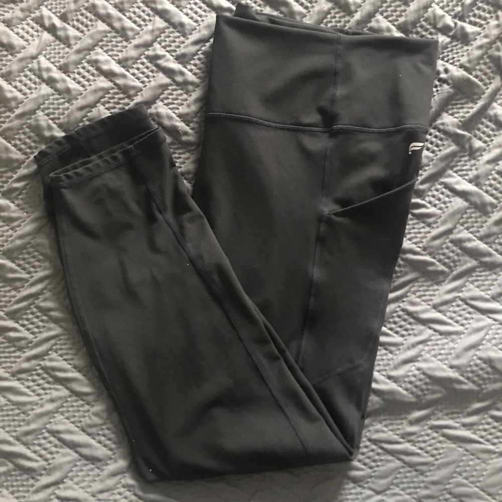 Fabletics PureLuxe Athleisure Capris 2X
